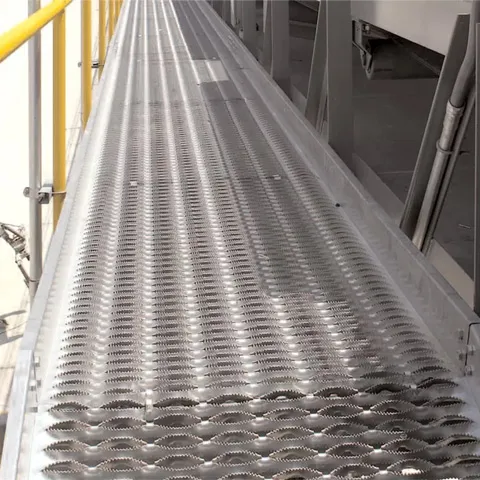 Grip Strut grating large project finished result