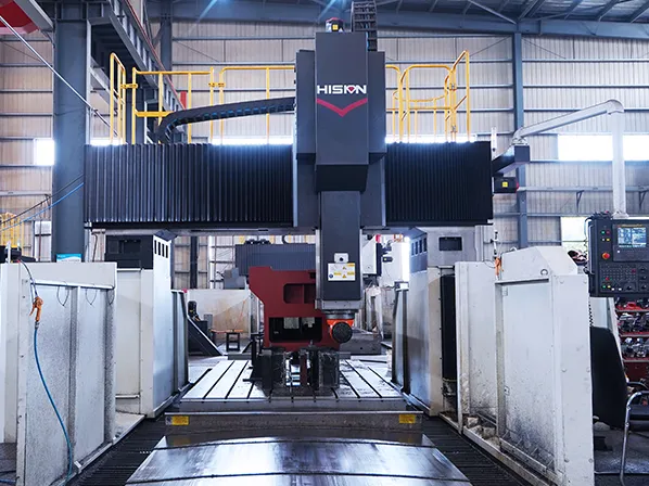 Large gantry milling machine for oversized CNC parts