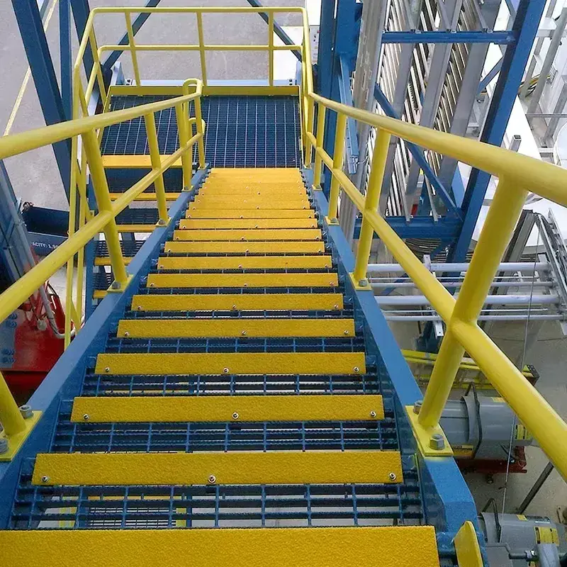 Peldaños para escaleras de plataformas marítimas