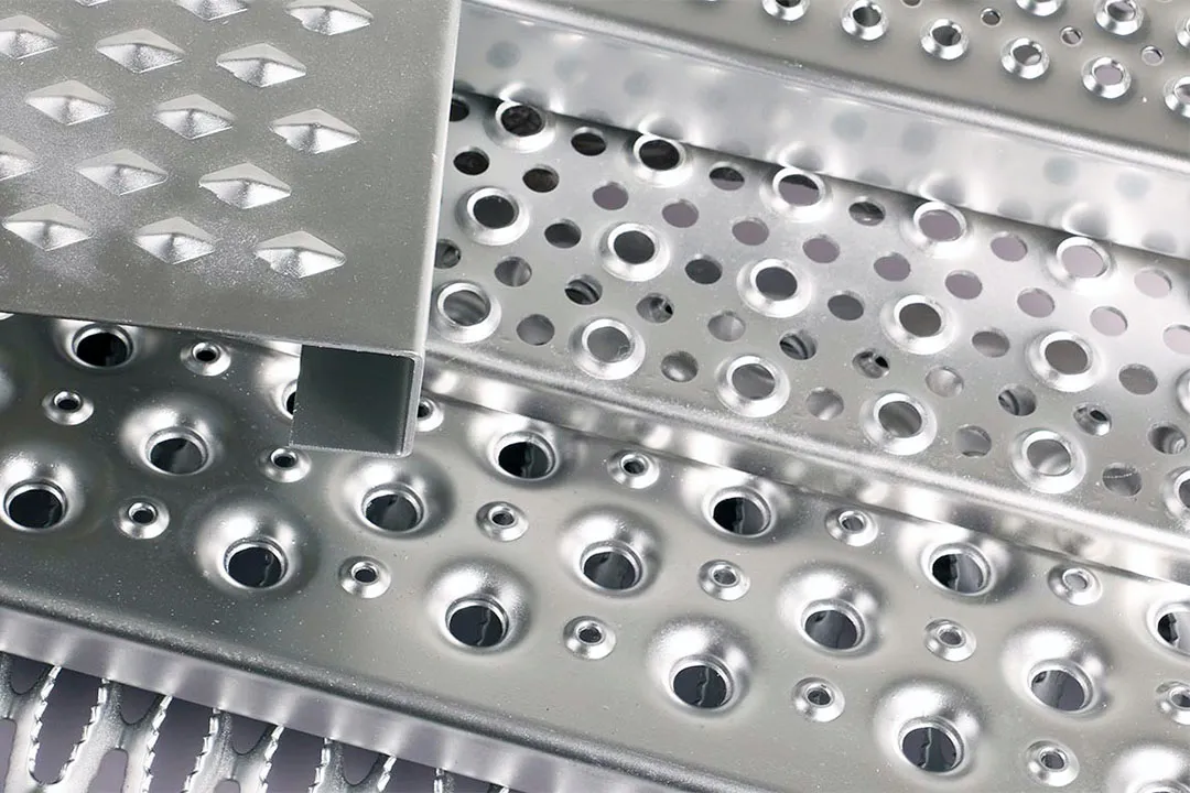 Rejilla de aluminio Perf-O-Grip - anti-slip safety grating close-up
